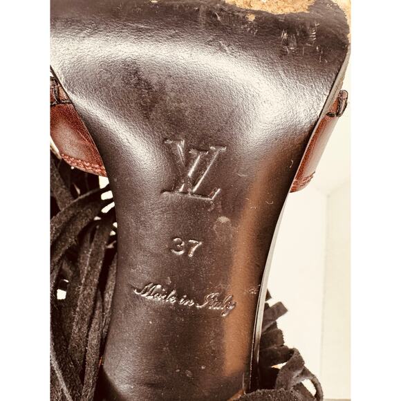 Louis Vuitton Dakota Heels Size 37 Burgundy Bordeaux Leather Fringe Peep Toe - Picture 3 of 14